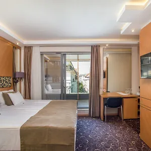 Marmara 4* Budapeşte